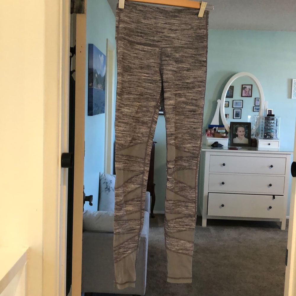 Girls Ivivva leggings